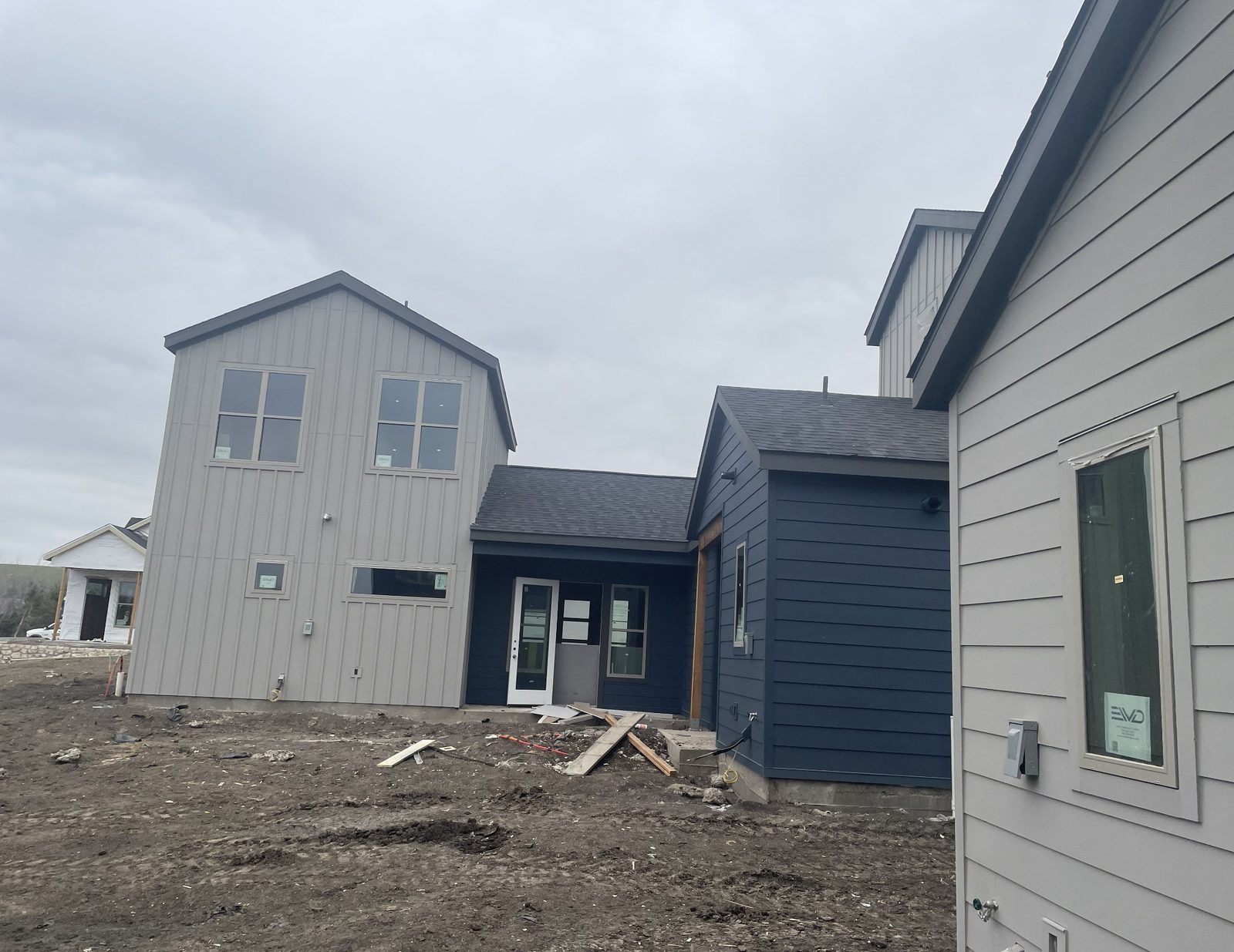 New construction exterior painting for homes in DFW